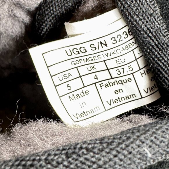 UGG Classic Neumel | Black | Size 5W | 88276 - Picture 8 of 16